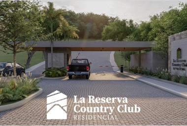 &quot;La Reserva Country Club&quot; 